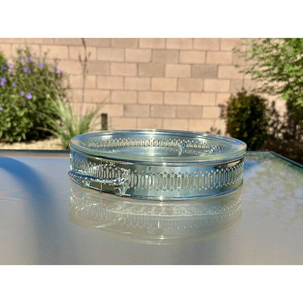 International Silver Co Silver Plated Ring Pie Holder Anchor Hocking Glass Dish